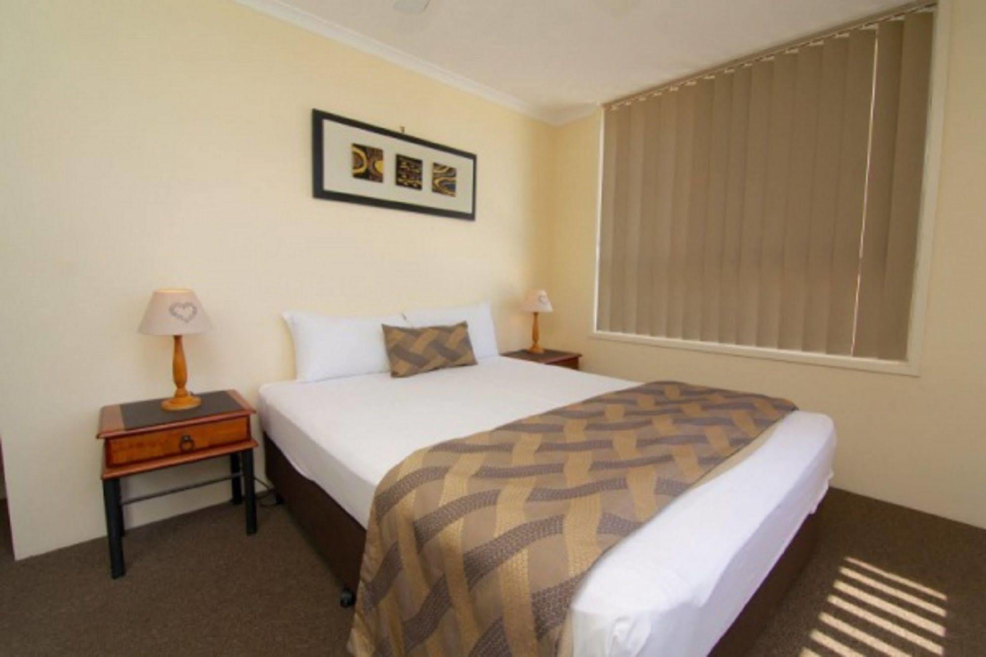 Crystal Beachfront Apartments Gold Coast Ngoại thất bức ảnh